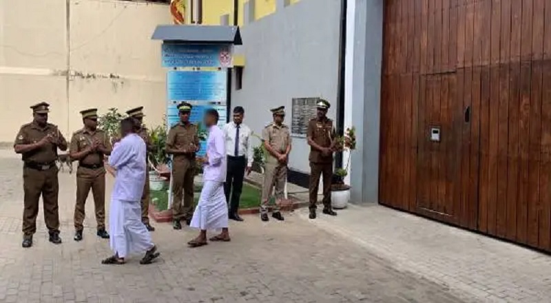 ஜனாதிபதி பொது மன்னிப்பின் கீழ் யாழ் சிறையில் இருந்து இருவர் விடுதலை!