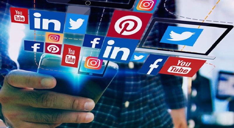 குழந்தைகளுக்கான சமூக ஊடக கட்டுப்பாடு - பரிசீலனையில் இந்திய அரசாங்கம்!