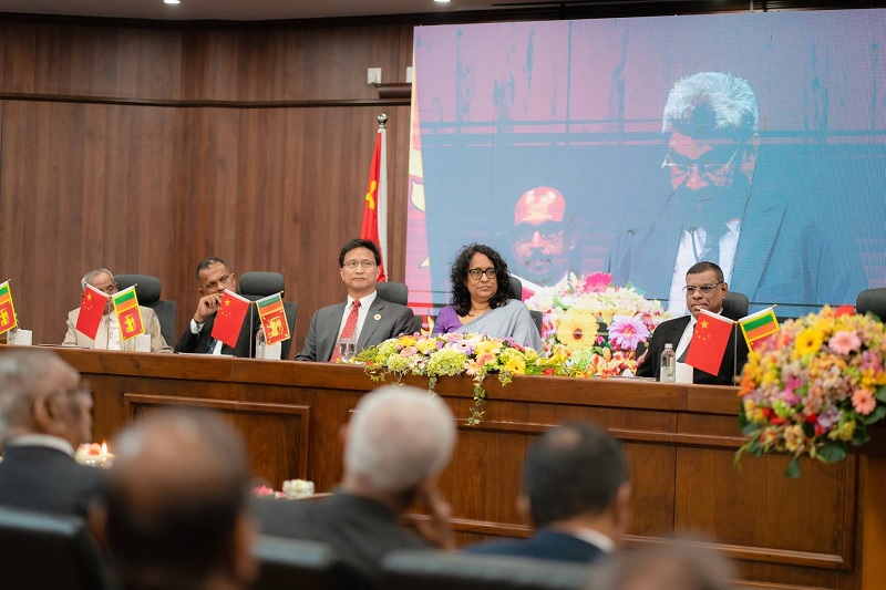 சீன அரசாங்கத்தின் நிதியுதவியின் கீழ் நவீனமயமாக்கப்பட்ட உச்சநீதிமன்ற வளாகத்தை திறந்து வைத்த பிரதமர் ஹரிணி