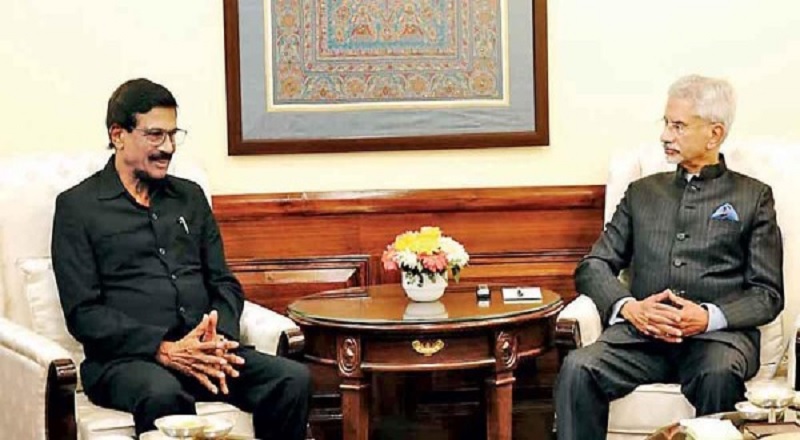 ஜே.வி.பி. தலைவர்களின் இந்தியப் பயணம் -  அரசமைப்பு திருத்தம் தொடர்பில் கலந்துரையாடல்!