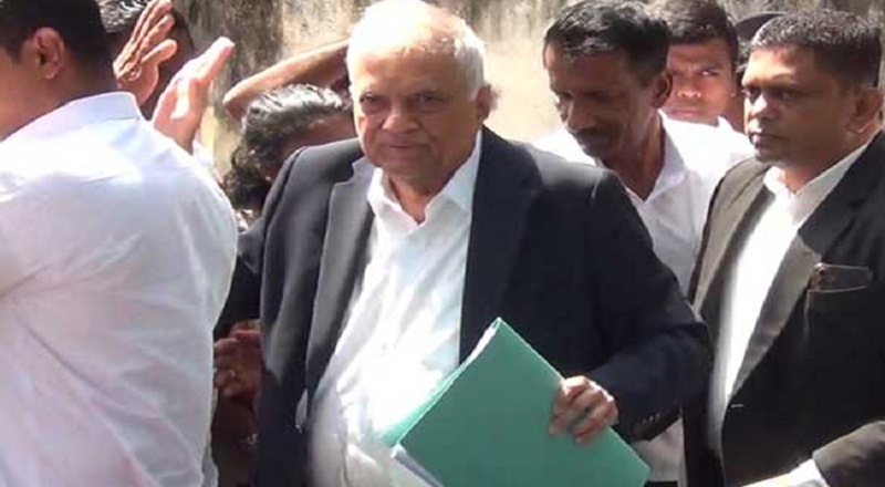 சட்டத்தின் முன் அனைவரும் சமமே!! பொய் உரைத்த ரணில் - பாரபட்சம் பார்க்கப்பட்டது ஏன்?