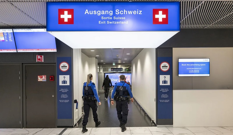 சுவிட்சர்லாந்துக்கு புலம்பெயர்வோரின் எண்ணிக்கையில் வீழ்ச்சி