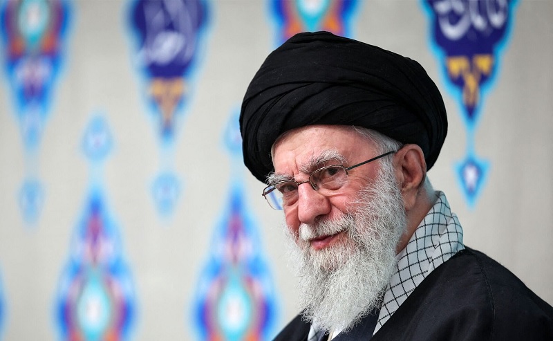 ஈரானின் மறைந்த தலைவர் அலி கமேனி கடந்து வந்த பாதை ஒரு பார்வை