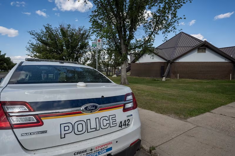 கனடாவில், 15 வயது மாணவியை தீயிட்டுக் கொளுத்திய 16 வயது சிறுமிக்கு சிறை தண்டனை