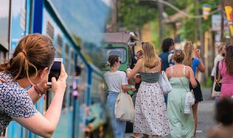 இலங்கை சுற்றுலாத்துறையில் பாரிய வீழ்ச்சி