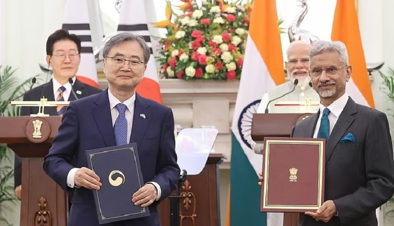 இந்தியா மற்றும் தென்கொரியா இடையே கையெழுத்தான 15 புரிந்துணர்வு ஒப்பந்தங்கள்