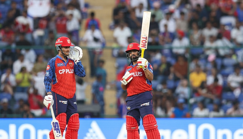 IPL M35 - தோல்விகள் இன்றி புள்ளிப்பட்டியலில் முதலிடம் வகிக்கும்  பஞ்சாப் கிங்ஸ் அணி