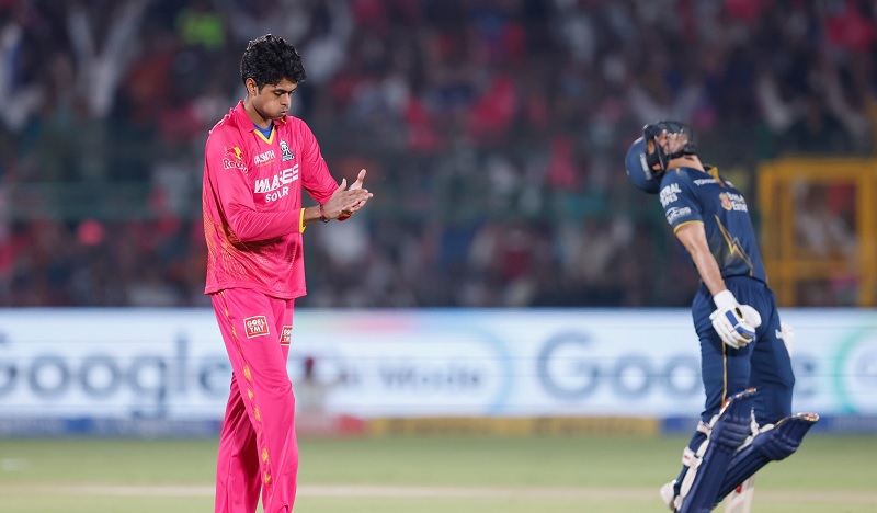 IPL M 52 - ராஜஸ்தான் அணிக்கு எதிராக 229 ஓட்டங்கள் குவித்த குஜராத்