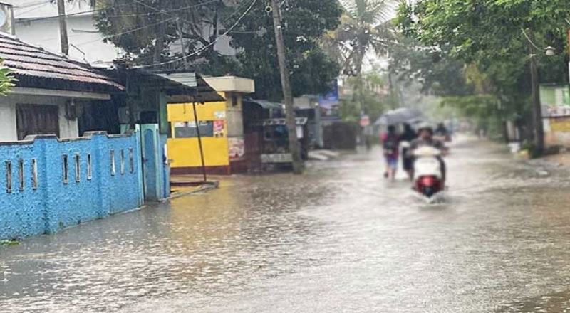 சீரற்ற வானிலை - இருவர் உயிரிழப்பு!! முவ்வாயிரத்திற்கும் மேற்பட்டோர் பாதிப்பு!