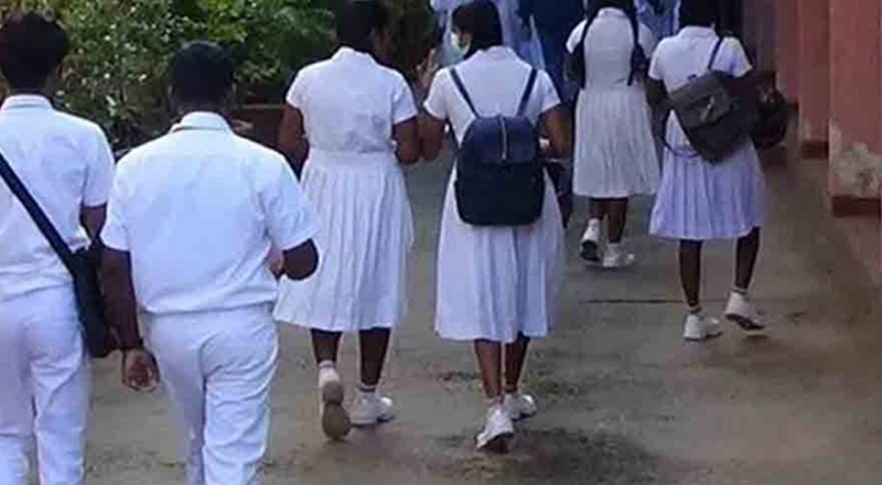 பாடசாலைகளில் இருந்து இடைவிலகிய மாணவர்களின் எண்ணிக்கை ஆயிரத்தை கடந்தது!