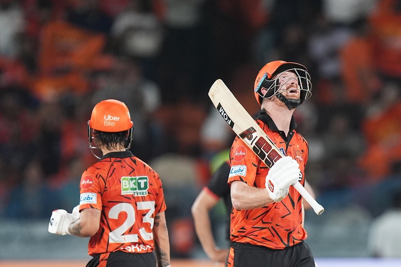 IPL M67 - பெங்களூரு அணிக்கு 256 ஓட்டங்கள் இலக்கு