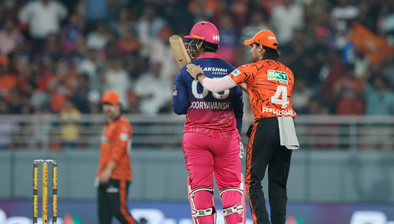IPL Eliminator - ஐதராபாத் அணிக்கு எதிராக 243 ஓட்டங்கள் குவித்த ராஜஸ்தான்