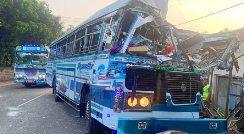 தம்புள்ளை - குருணாகல் பிரதான வீதியில் கோர விபத்து!