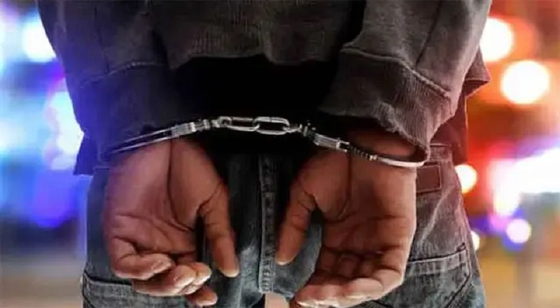 பாதாள உலகக்குழுவுடன் தொடர்பு : 15 வயது பாடசாலை மாணவர் கைது!