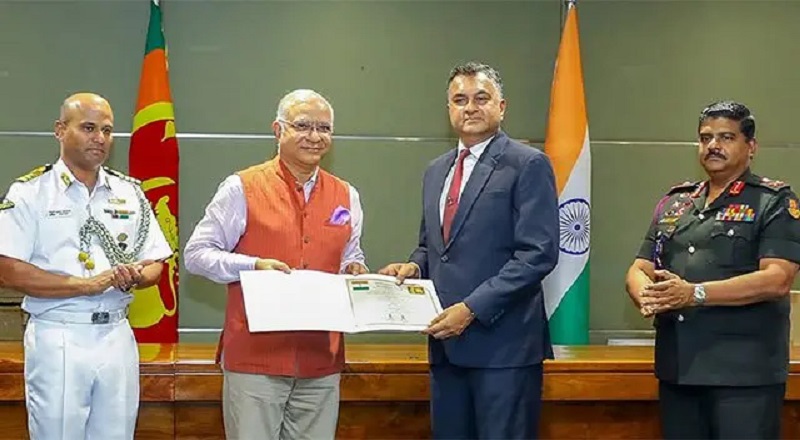 இலங்கைக்கு நன்கொடை - 05 மில்லியன் டொலருக்கும் அதிகமான இராணுவ தளவாடங்களை வழங்கியது இந்தியா!