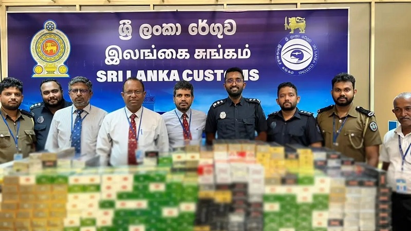 பண்டாரநாயக்க சர்வதேச விமான நிலையத்தில் வெளிநாட்டு சிகரெட்டுகளுடன் 13 சீன நாட்டினர் கைது