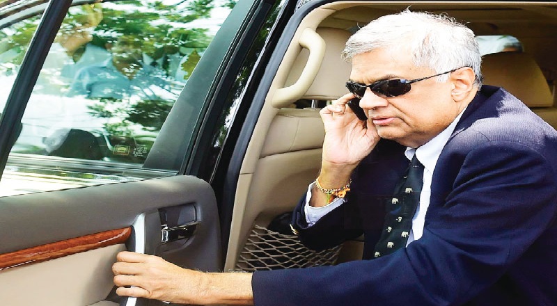 NPP அரசாங்கத்தின் போக்கு உகந்ததல்ல -  புதிய திட்டத்துடன் ஆட்சியமைக்க தயாராகும் ரணில்?
