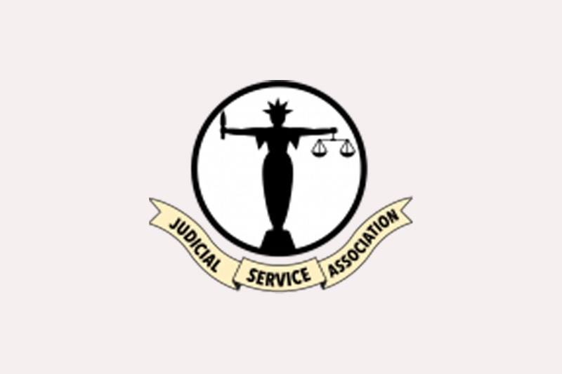 நீதிபதிகளின் ஓய்வு வயதை உயர்த்துவதற்கான நடவடிக்கைக்கு நீதித்துறை சேவை சங்கம் எதிர்ப்பு