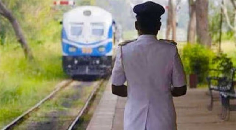 ரயில்வே திணைக்களத்தில் நிலவிவரும் பிரச்சினைகளைத் தீர்க்காவிட்டால் பணிப்புறக்கணிப்பில் இறங்குவோம் -தொழிற்சங்கம்