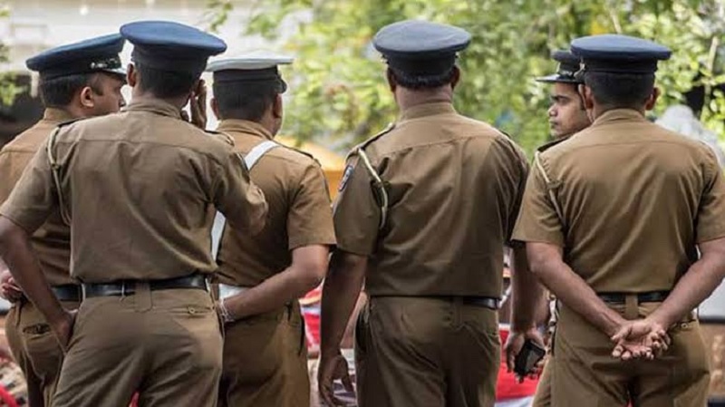 பொலிஸ் சீருடை மாற்றம் தொடர்பில் பொதுமக்களின் கருத்துக்கணிப்பை எதிர்பார்க்கும் அரசு
