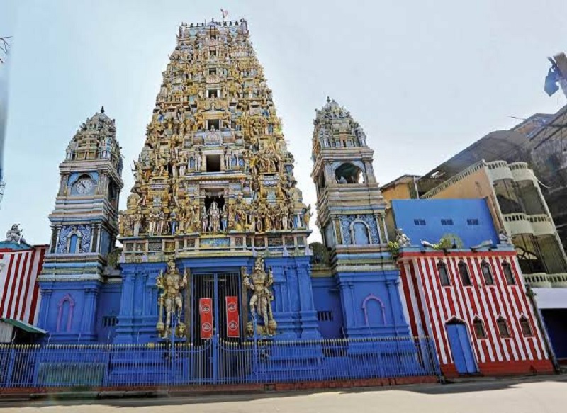 நகை திருட்டு வழக்கில் தேடப்படும் கொம்பனித் தெருவில் உள்ள கோவில் பூசாரி