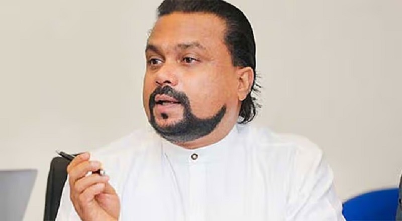 கைது வாரண்ட் பிறப்பிக்கப்பட்டிருந்த முன்னாள் அமைச்சர் விமல் வீரவன்ச நீதிமன்றத்தில் முன்னிலை