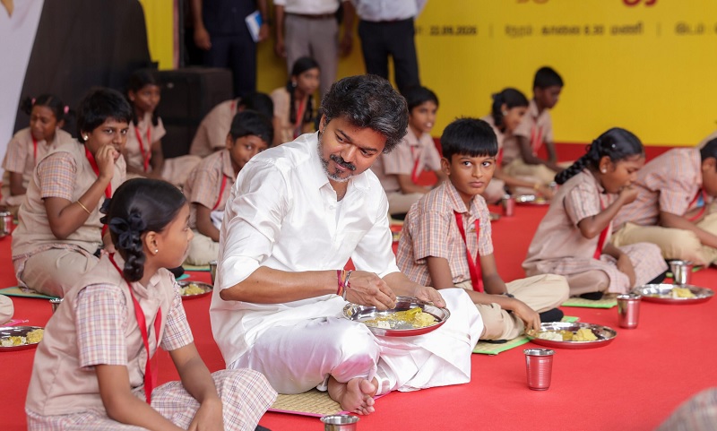 பெருந்தலைவர் காமராஜர் காலை உணவு விரிவாக்கத் திட்டத்தை ஆரம்பித்து வைத்த முதலமைச்சர் விஜய்