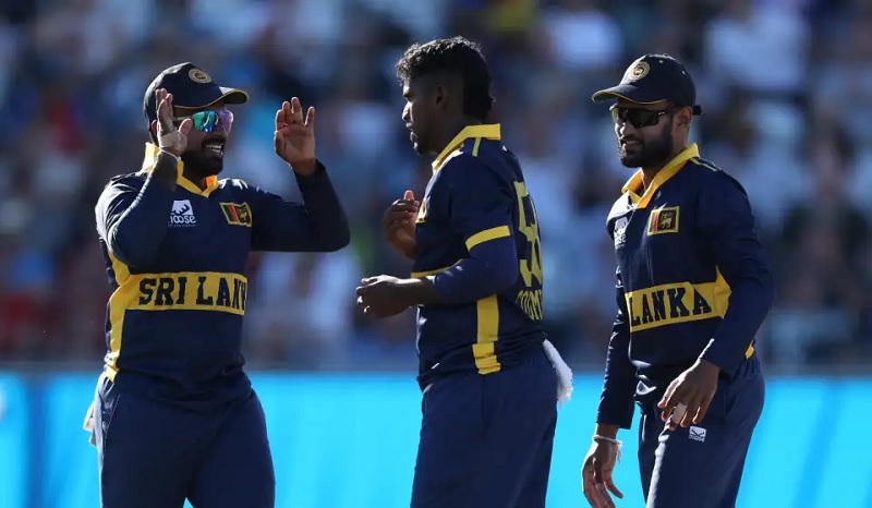 SLvsENG - இலங்கை அணிக்கு 266 ஓட்டங்கள் இலக்கு