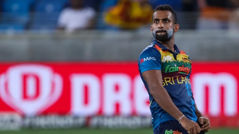 இலங்கை கிரிக்கெட் வீரர் சமிக கருணாரத்னவை கைது செய்ய உத்தரவு