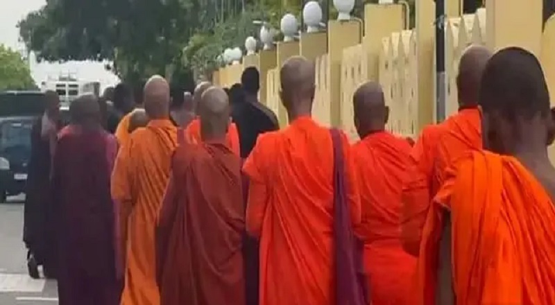 பிக்குகளின் நீதிக்கான பேரணி - 05ஆவது நாளை எட்டியது!