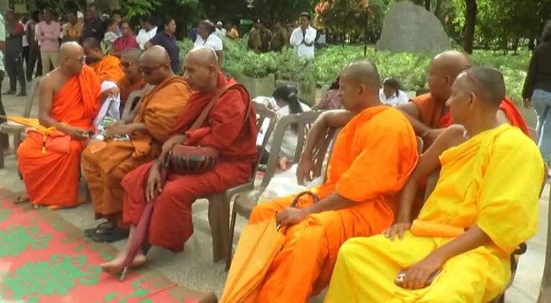 ஞானசார தேரரின் விடுதலை - பிக்குகளின் சத்தியாக்கிரக போராட்டம் 05ஆவது நாளை எட்டியது!