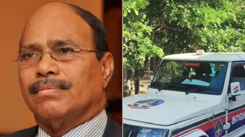 சிங்கப்பூர் செல்லும் விமானத்திலிருந்து இறக்கப்பட்ட பாலியல் குற்றவாளி வீரமணியின் மகள்