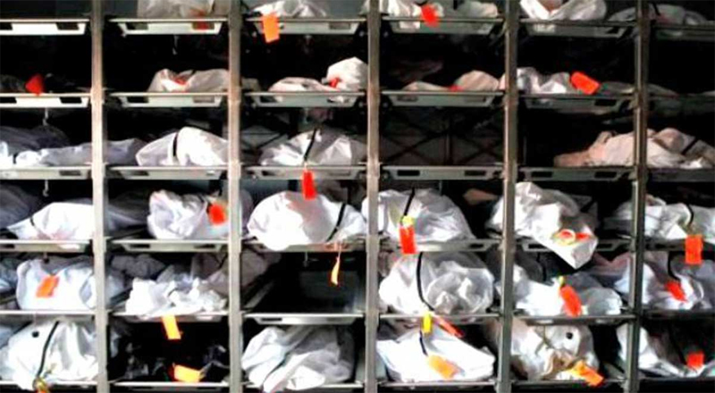 எரிவாயு இல்லை: குவிந்து கிடக்கும் கொரோனா சடலங்கள்