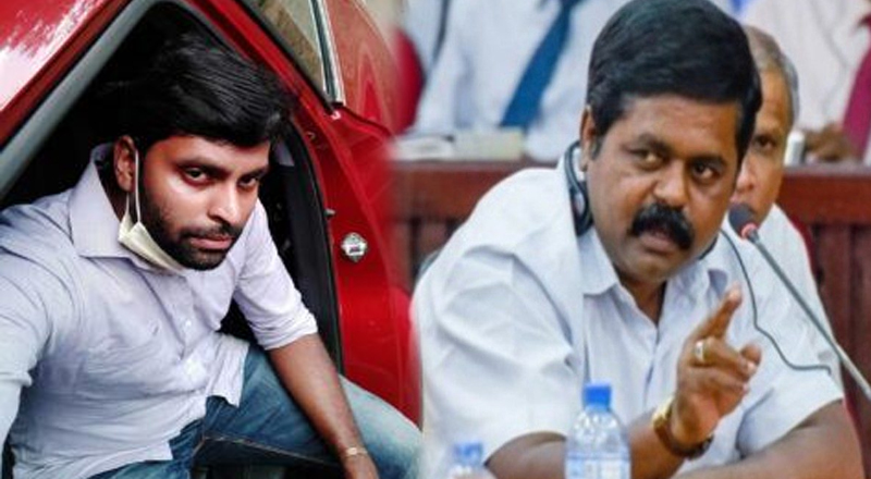 மாவையின் மகன் வெளியேற்றத்துக்கு காரணம் சிறிதரனின் பதவி ஆசையா?