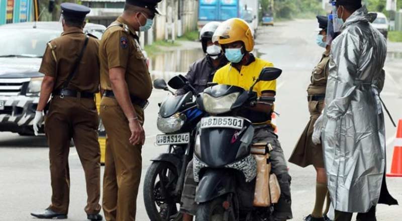 இலங்கையில்   தடுப்பூசி அட்டையை கட்டாயமாக்குவது தொடர்பில் வெளியான தகவல்!