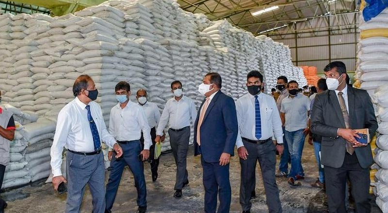 பதுக்கி வைக்கப்பட்டிருந்த 83.000 மெட்ரிக் தொன் சீனி? அரசாங்கத்தின் அதிரடி முடிவு