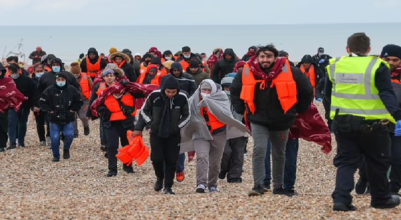 பிரித்தானியாவுக்கும் பிரான்சிற்க்கும் இடையில் முறுகல் நிலை. காரணம் மற்ற நாட்டவர்களா? 
