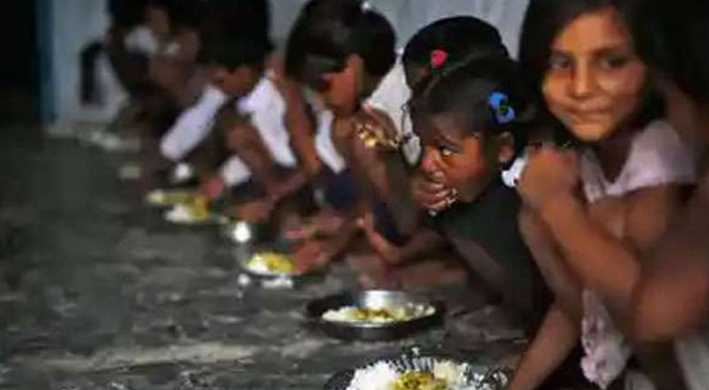 மட்டக்களப்பு பாடசாலை ஒன்றில் உணவு உட்கொண்ட 9 மாணவர்கள் மயக்கம்