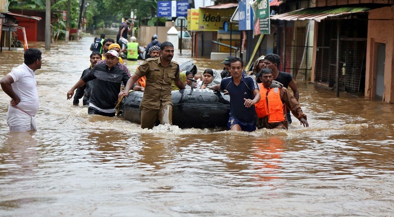 அனர்த்த நிவாரண பணிகளில் ஈடுபட்டிருந்த உத்தியோகத்தர் உயிரிழப்பு 