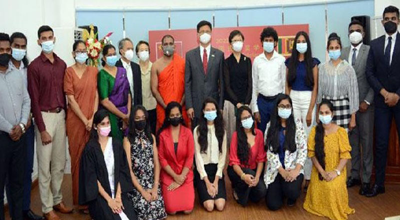 இலங்கை மாணவர்களுக்கு முழுமையான புலமைப்பரிசில்களை வழங்கும் சீனா!