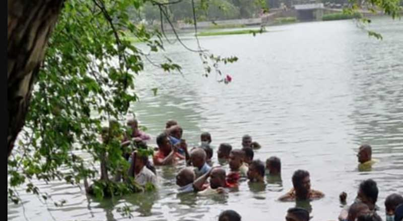 மே 9ஆம் திகதி பேரா ஏரியில் மக்களைத் தள்ளிய  குழுவைக் கண்டுபிடிக்க விசாரணை