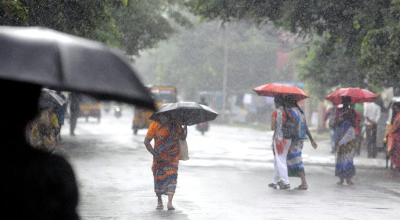 நாட்டில் தொடரும் சீரற்ற காலநிலையால் பலர் பாதிப்பு