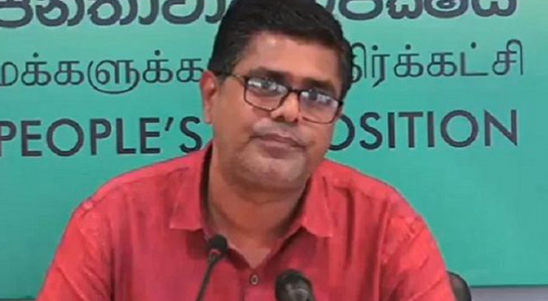 நாட்டைக் கட்டியெழுப்ப முடியாதவர் தேசிய பேரவையில் – நாமலை சாடும் முஜிபுர்