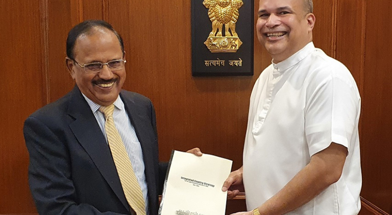 இந்தியாவுக்கான இலங்கை உயர்ஸ்தானிகர்- இந்தியாவின் தேசிய பாதுகாப்பு ஆலோசகர் இடையில் சந்திப்பு!