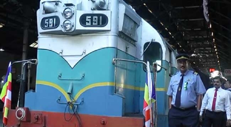 சுனாமியில் உயிரிழந்தவர்களுக்கு ரயில் ஊழியர்கள் அஞ்சலி!