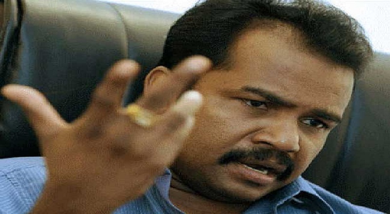 அவர் உயிரோடு இல்லை. நெடுமாறன் மீது தமிழர்கள் வைத்திருந்த நம்பிக்கை பொய்த்து போய்விட்டது கருணா மறுப்பு