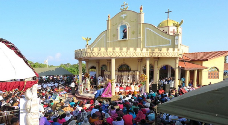 தமிழகத்தில் இருந்து வருகை தந்த கச்சைத்தீவு பக்தர்கள் தமக்கு வழங்கிய உணவு திருப்தியாக அமையவில்லை என வருத்தம்