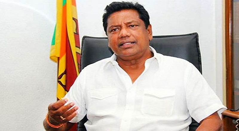 நாட்டின் குழந்தைகளைப் பற்றி சிந்திக்கிறேன், தற்போதைய பழைய நரைத்த கிழடுகளை பற்றியல்ல-குமார வெல்கம