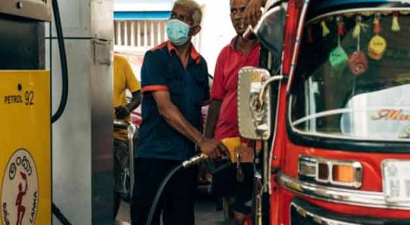 எரிபொருளின் விலை குறைப்பு: பெற்றோலியக் கூட்டுதாபனம் அறிவிப்பு