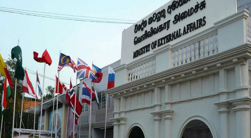 வெளிவிவகார அமைச்சின் தூதுரக சேவைப் பிரிவின் சேவைகள் மறு அறிவித்தல்வரை மட்டுப்படுத்தப்பட்டுள்ளன